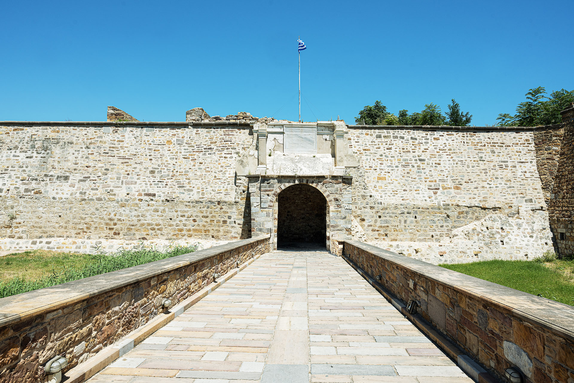 Eingang zum Kastro, auf der Insel Chios, Griechenland